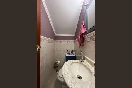 Casa à venda com 199m², 4 quartos e 4 vagasLavabo