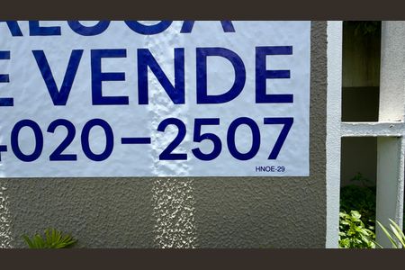 Apartamento à venda com 57m², 2 quartos e 1 vagaPlaquinha