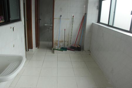 Apartamento para alugar com 285m², 3 quartos e 1 vagaÁrea de Serviço