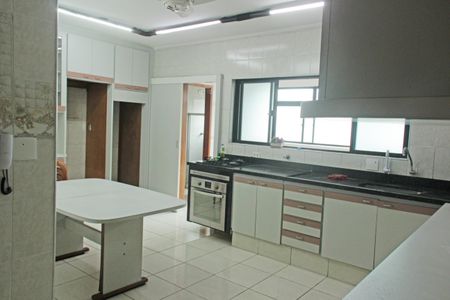 Apartamento para alugar com 285m², 3 quartos e 1 vagaCozinha