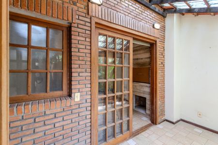 Casa de condomínio à venda com 95m², 2 quartos e 1 vagaÁrea de Serviço