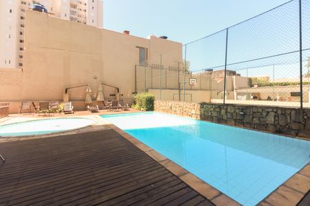 Apartamento à venda com 73m², 3 quartos e 1 vagaCondomínio - Piscina 