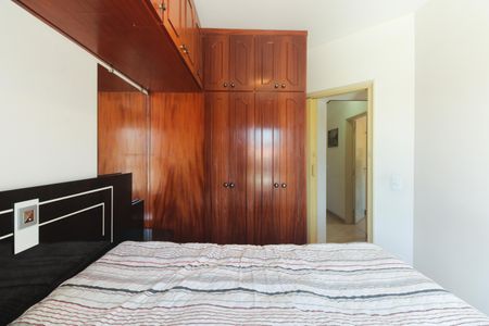 Apartamento à venda com 73m², 3 quartos e 1 vagaQuarto 2