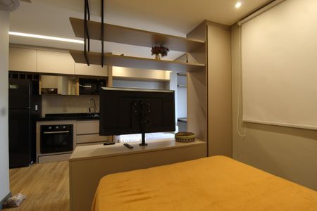 Quarto Suíte de kitnet/studio para alugar com 1 quarto, 32m² em Vila Olímpia, São Paulo