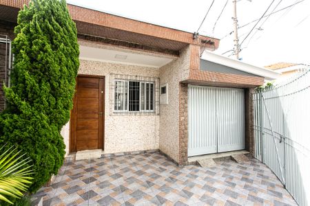 Casa para alugar com 178m², 2 quartos e 2 vagasÁrea Externa