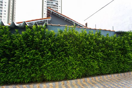 Casa para alugar com 178m², 2 quartos e 2 vagasFachada