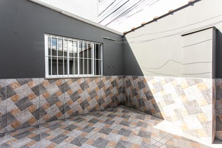 Casa para alugar com 178m², 2 quartos e 2 vagasQuintal / Garagem