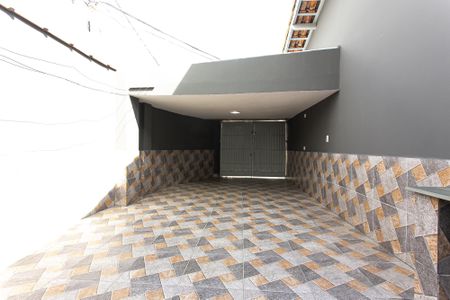 Casa para alugar com 178m², 2 quartos e 2 vagasQuintal / Garagem