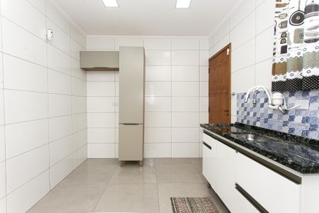 Casa para alugar com 178m², 2 quartos e 2 vagasCozinha