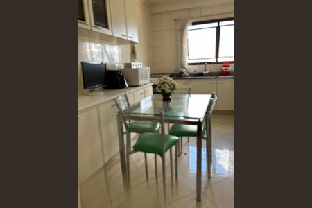 Apartamento à venda com 128m², 4 quartos e 2 vagasFoto 15