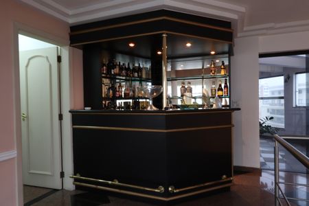 Apartamento para alugar com 700m², 3 quartos e 6 vagasCobertura - Bar