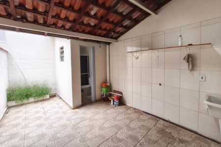 Apartamento à venda com 96m², 2 quartos e 1 vagaÁrea de Serviço