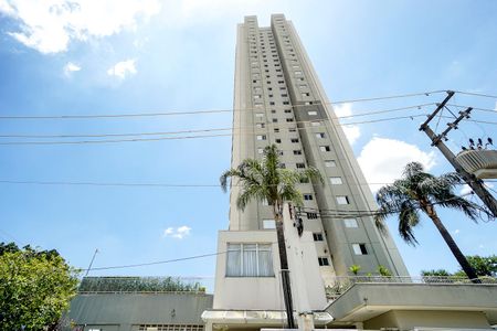 Apartamento para alugar com 83m², 3 quartos e 2 vagasFachada