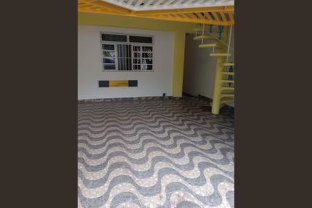Foto 04 de casa à venda com 4 quartos, 200m² em Jardim Helena, Taboão da Serra