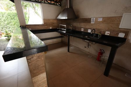 Casa de condomínio à venda com 115m², 3 quartos e 2 vagasÁrea comum - Churrasqueira