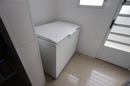 Casa de condomínio à venda com 115m², 3 quartos e 2 vagasSalão de Festas