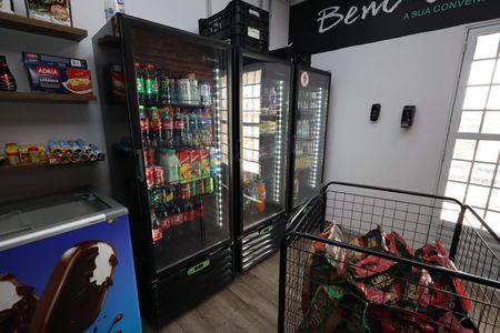 Casa de condomínio à venda com 115m², 3 quartos e 2 vagasMercado 24h