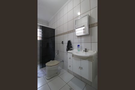 Casa à venda com 151m², 2 quartos e 1 vagaBanheiro 2