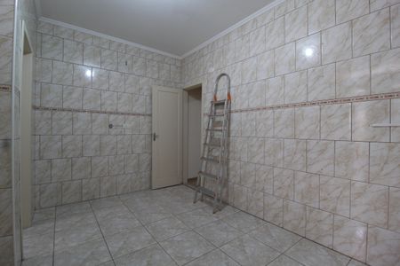 Casa à venda com 151m², 2 quartos e 1 vagaCozinha