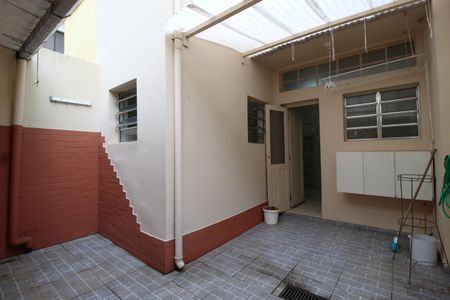 Casa à venda com 151m², 2 quartos e 1 vagaQuintal