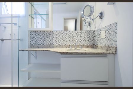 Apartamento para alugar com 84m², 2 quartos e 1 vagaBanheiro Suíte 