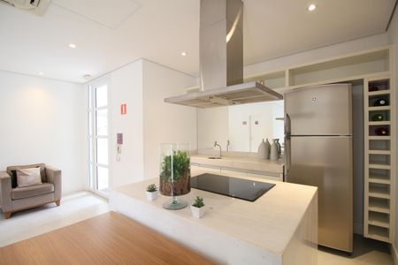 Apartamento para alugar com 84m², 2 quartos e 1 vagaÁrea comum - Salão de festas