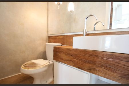 Apartamento para alugar com 84m², 2 quartos e 1 vagaLavabo