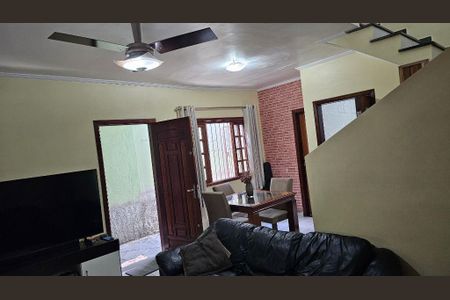 Casa à venda com 2 quartos, 80m² em Rio Pequeno, São Paulo