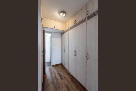 Apartamento à venda com 158m², 2 quartos e 2 vagasCloset da Suíte