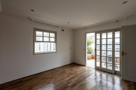 Apartamento à venda com 158m², 2 quartos e 2 vagasQuarto - 2º pavimento