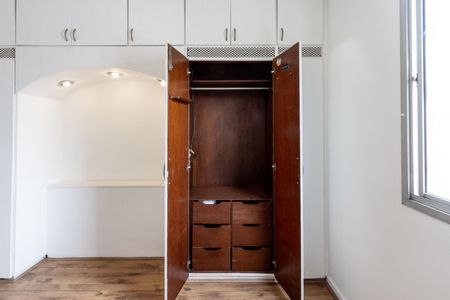 Apartamento à venda com 158m², 2 quartos e 2 vagasSuíte