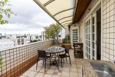 Apartamento à venda com 158m², 2 quartos e 2 vagasTerraço