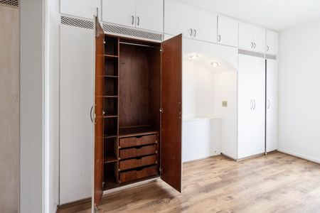 Apartamento à venda com 158m², 2 quartos e 2 vagasSuíte