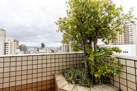 Apartamento à venda com 158m², 2 quartos e 2 vagasTerraço