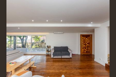 Casa à venda com 4 quartos, 295m² em Jardim Marajoara, São Paulo