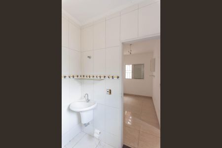 Casa à venda com 256m², 3 quartos e 3 vagasBanheiro da Suíte 1