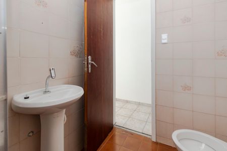 Casa à venda com 162m², 3 quartos e 2 vagasBanheiro da Suíte 1