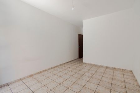 Casa à venda com 162m², 3 quartos e 2 vagasSuíte 1