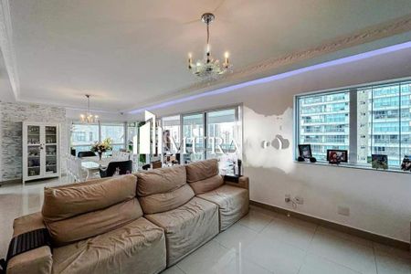 Apartamento à venda com 3 quartos, 188m² em Água Rasa, São Paulo