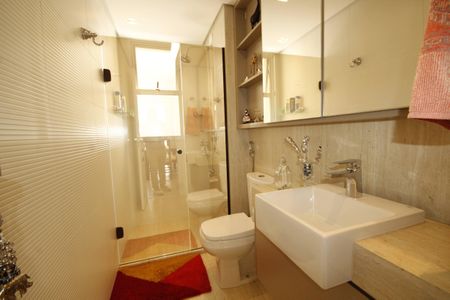Apartamento à venda com 113m², 3 quartos e 2 vagasBanheiro Social