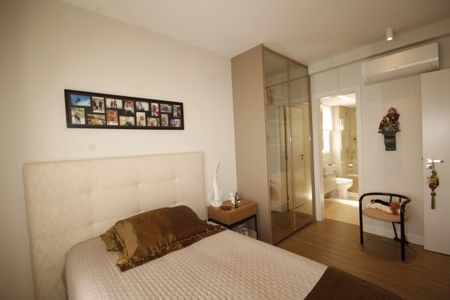 Apartamento à venda com 113m², 3 quartos e 2 vagasSuíte