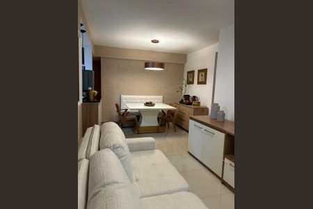 Sala de apartamento para alugar com 3 quartos, 83m² em Recreio dos Bandeirantes, Rio de Janeiro