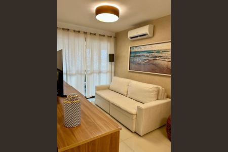 Sala de apartamento para alugar com 3 quartos, 83m² em Recreio dos Bandeirantes, Rio de Janeiro
