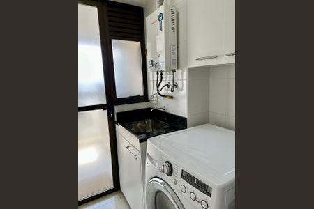 Apartamento para alugar com 83m², 3 quartos e 1 vagaÁrea de serviço