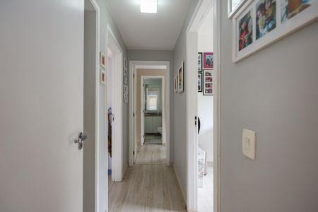 Corredor de apartamento à venda com 3 quartos, 87m² em Vila Andrade, São Paulo