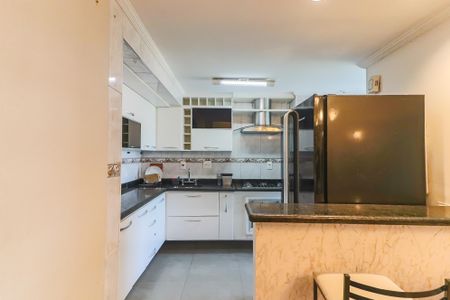 Apartamento para alugar com 159m², 2 quartos e 1 vagaCozinha e Área de Serviço