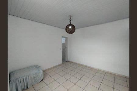 Casa para alugar com 30m², 1 quarto e sem vaga Casa para alugar com 30m², 1 quarto e sem vagaQuarto