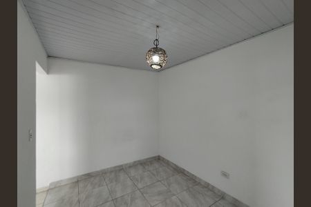 Casa para alugar com 30m², 1 quarto e sem vaga Casa para alugar com 30m², 1 quarto e sem vagaSala