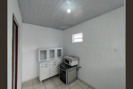 Casa para alugar com 30m², 1 quarto e sem vaga Casa para alugar com 30m², 1 quarto e sem vagaCozinha - Armários