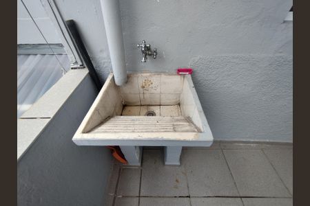 Área de Serviço de casa para alugar com 1 quarto, 30m² em Vila das Merces, São Paulo